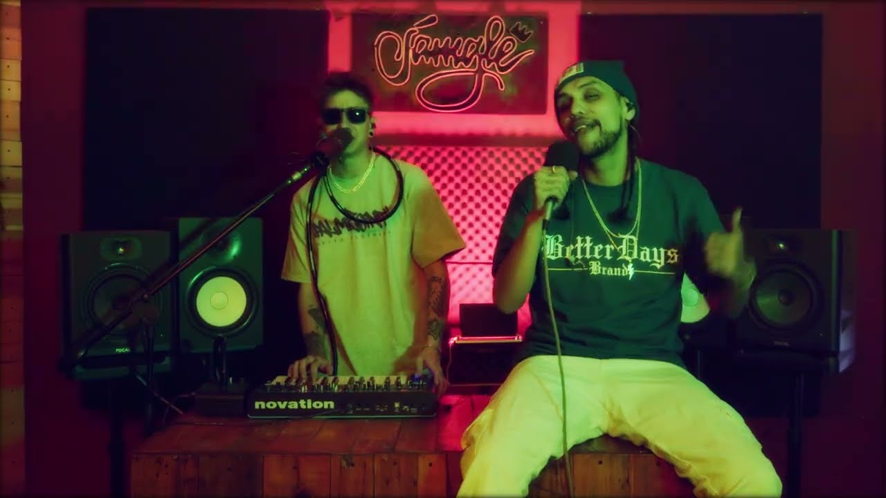 iQlover - Back Seat ft. @Conebeat  (Live Session)