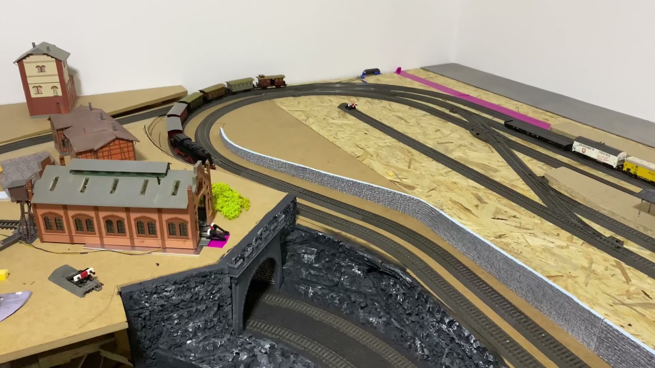 Eine Runde über meine H0 Anlage (Gleisplan)
