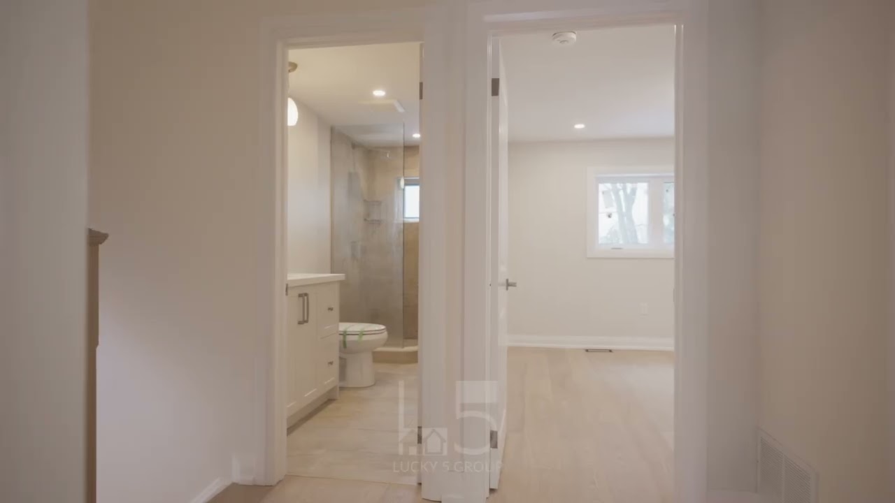 🏡✨ Stunning Downtown Toronto Home Makeover! ✨🏡