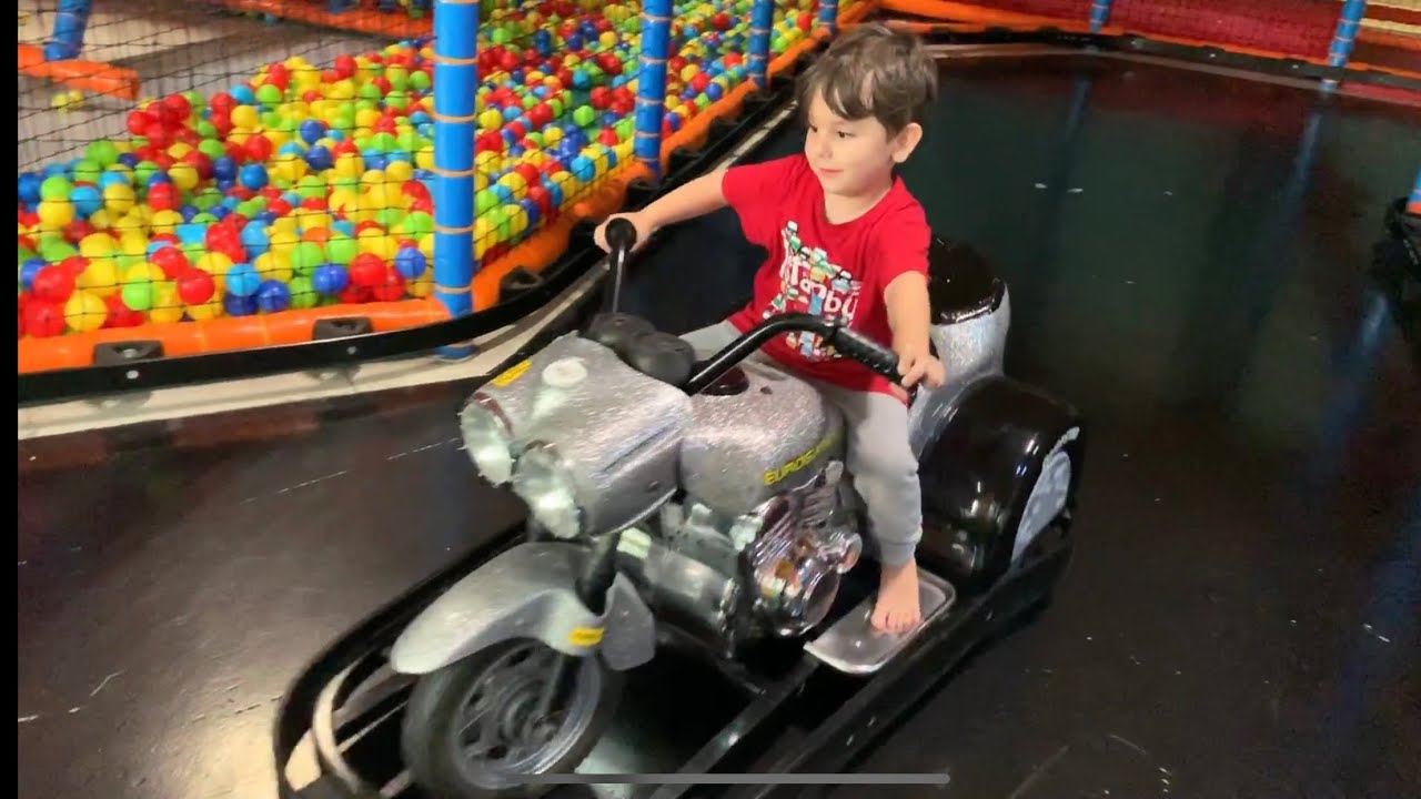 Yusuf dünyanın enn yüksek kaydırağına tırmandı😱Motora bindi🏍 Oyun alanında top havuzuna girdi👻😻