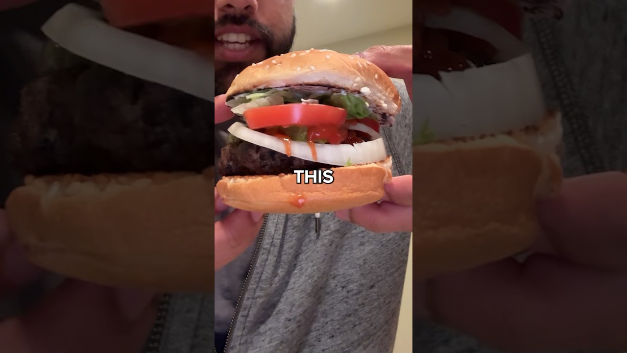 Я приготовил дома Воппер Burger King.