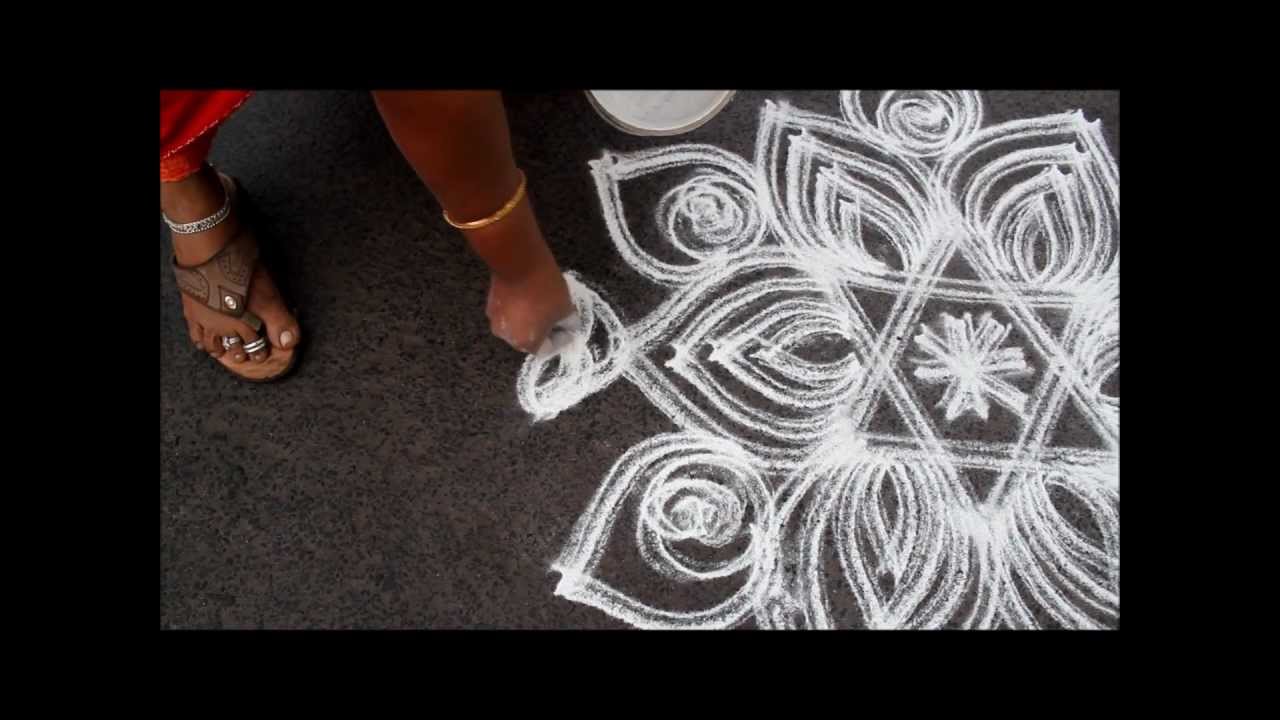 Evening kolam in Mylapore.....by Chantal Jumel
