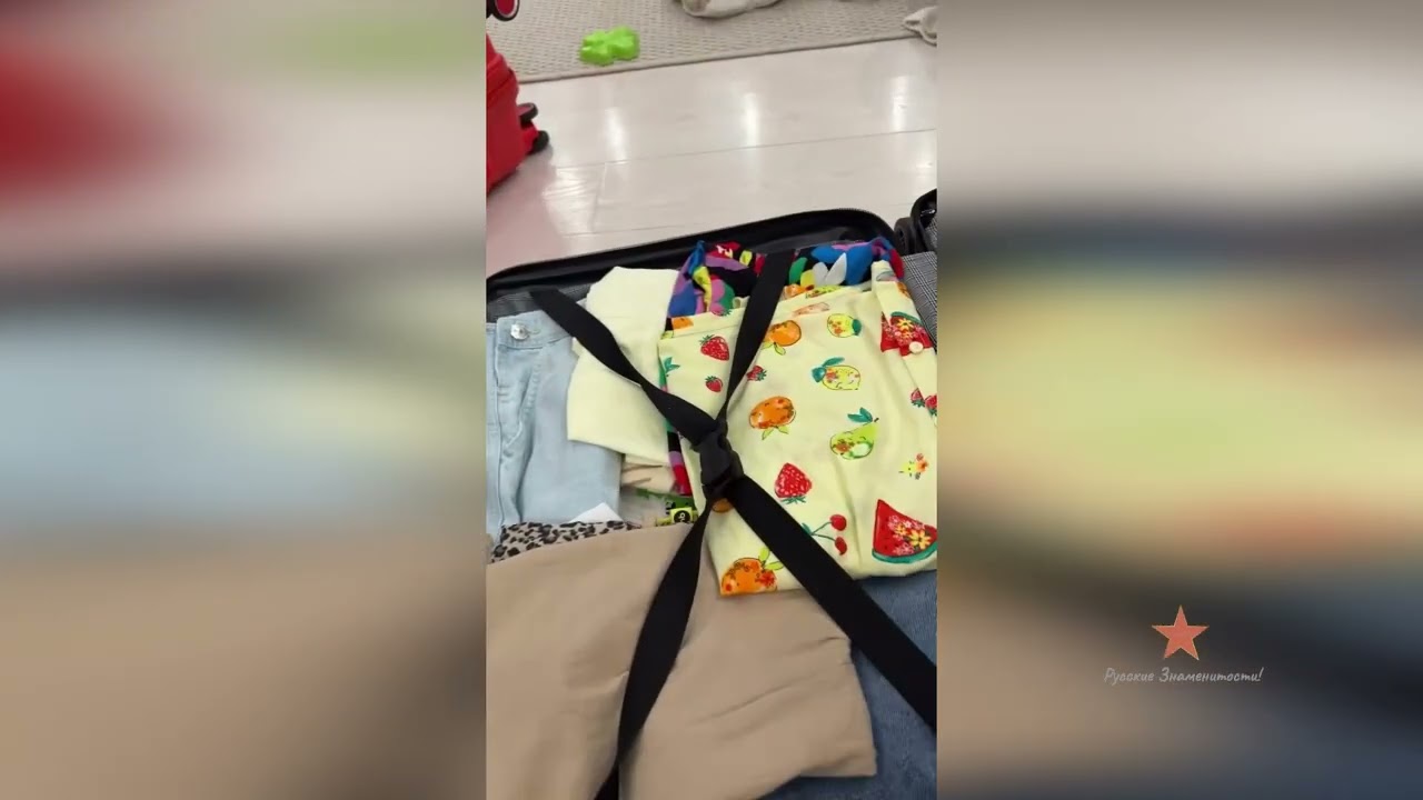 Наталья Фриске показала что собрала в чемоданы на отдых!