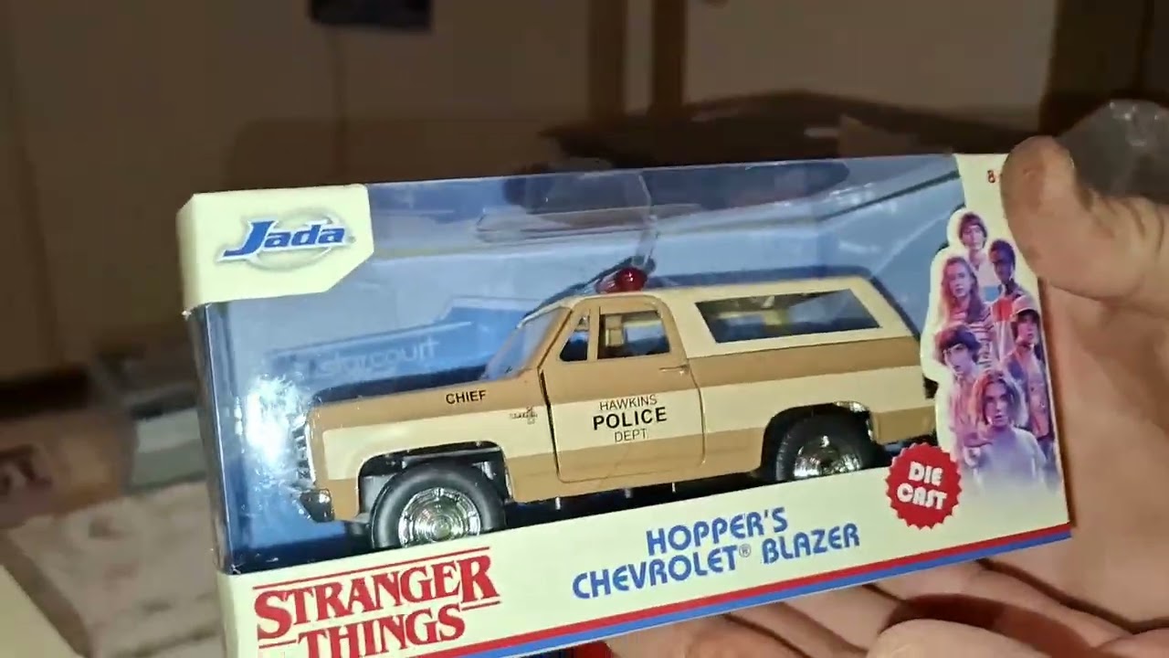 Stranger Things cars #diecast 