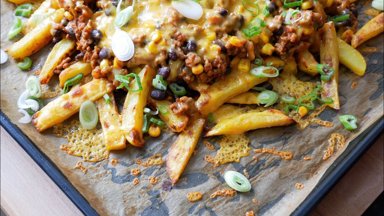 Chili Cheese Fries Selber Machen (Rezept) || Homemade Chili Cheese Fries (Recipe) || [ENG SUBS]