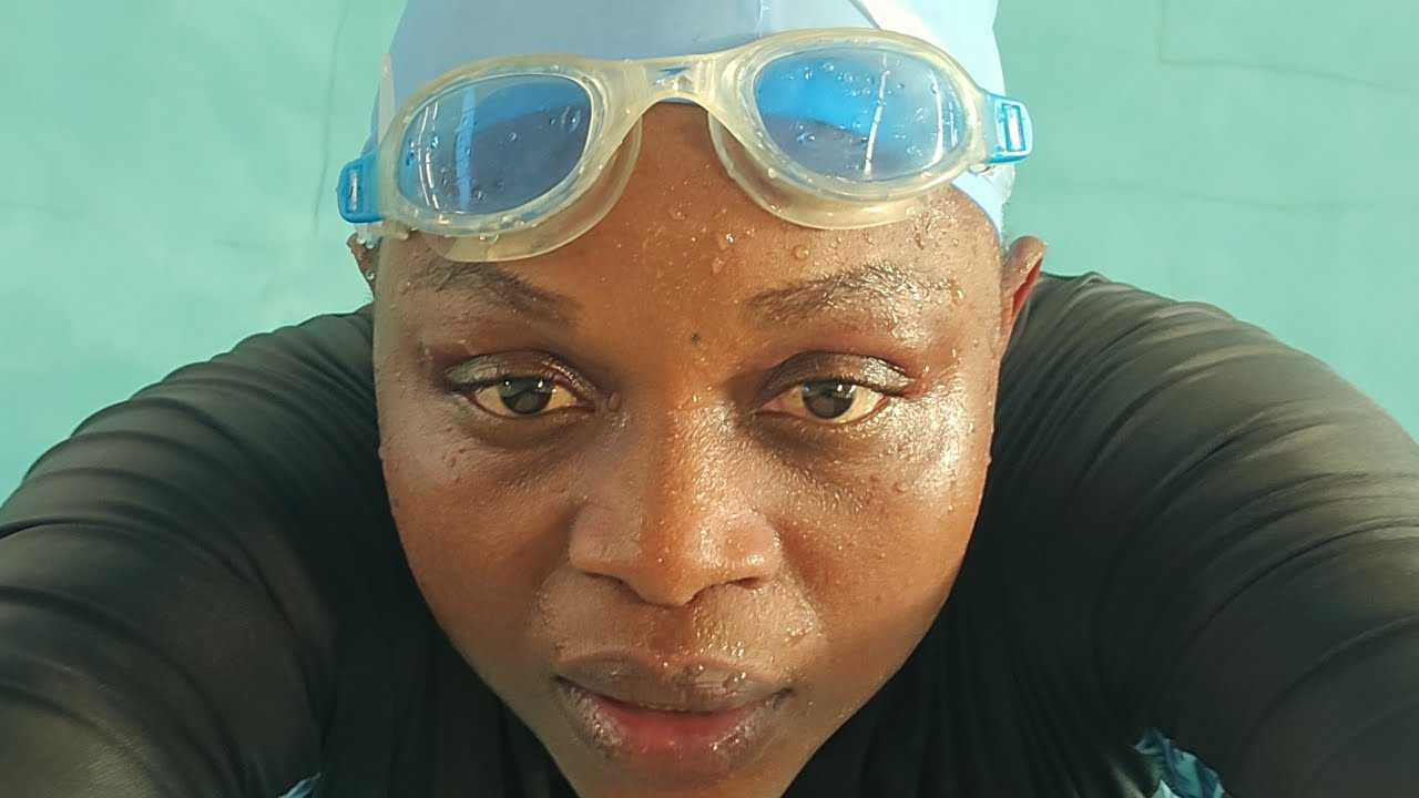 SYNDYFIT is live Swim time