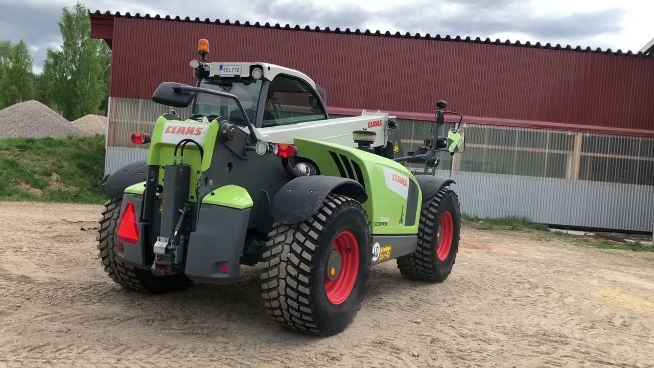 Claas 7044