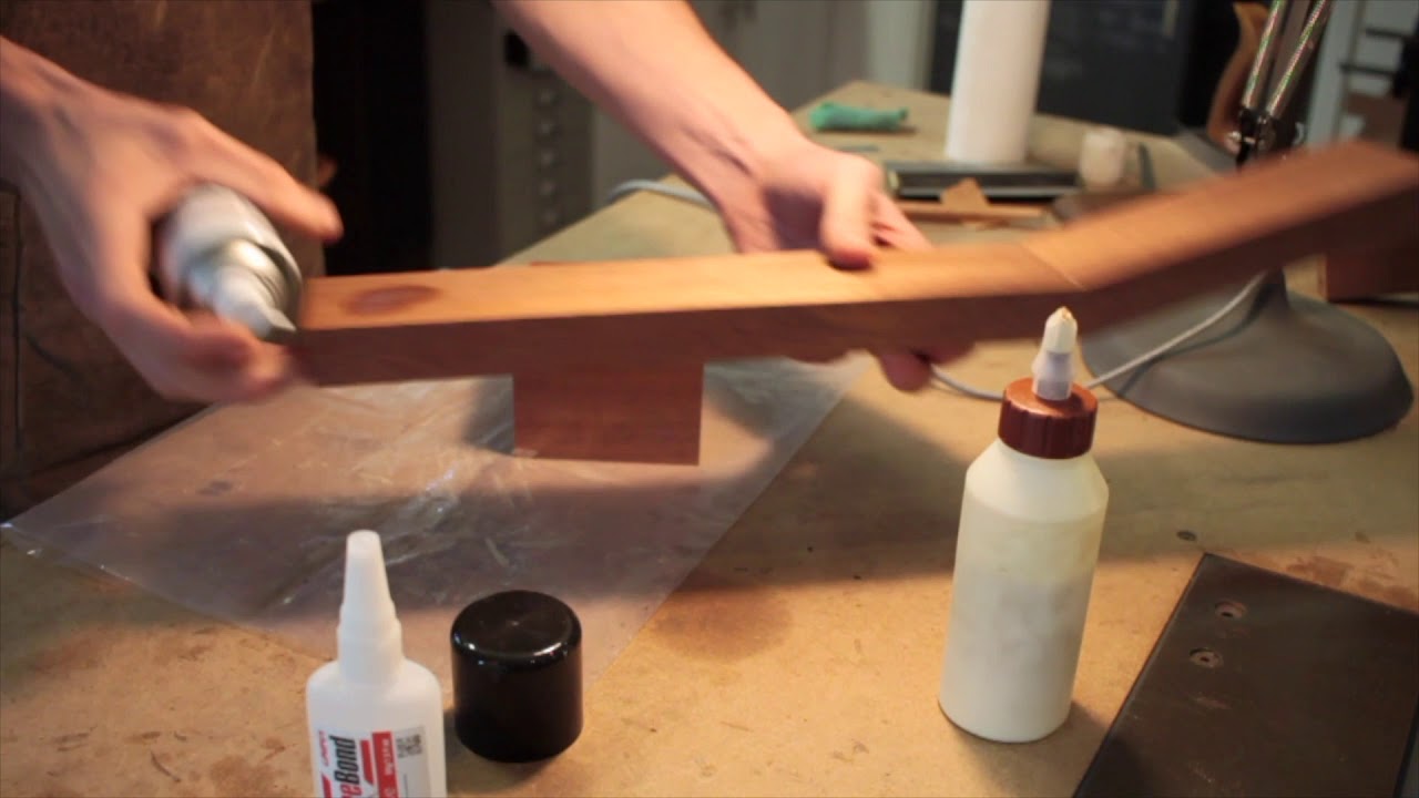 How to Clamp a Scarf Joint without Slippage on your Guitar Neck - Tom Sands Guitars