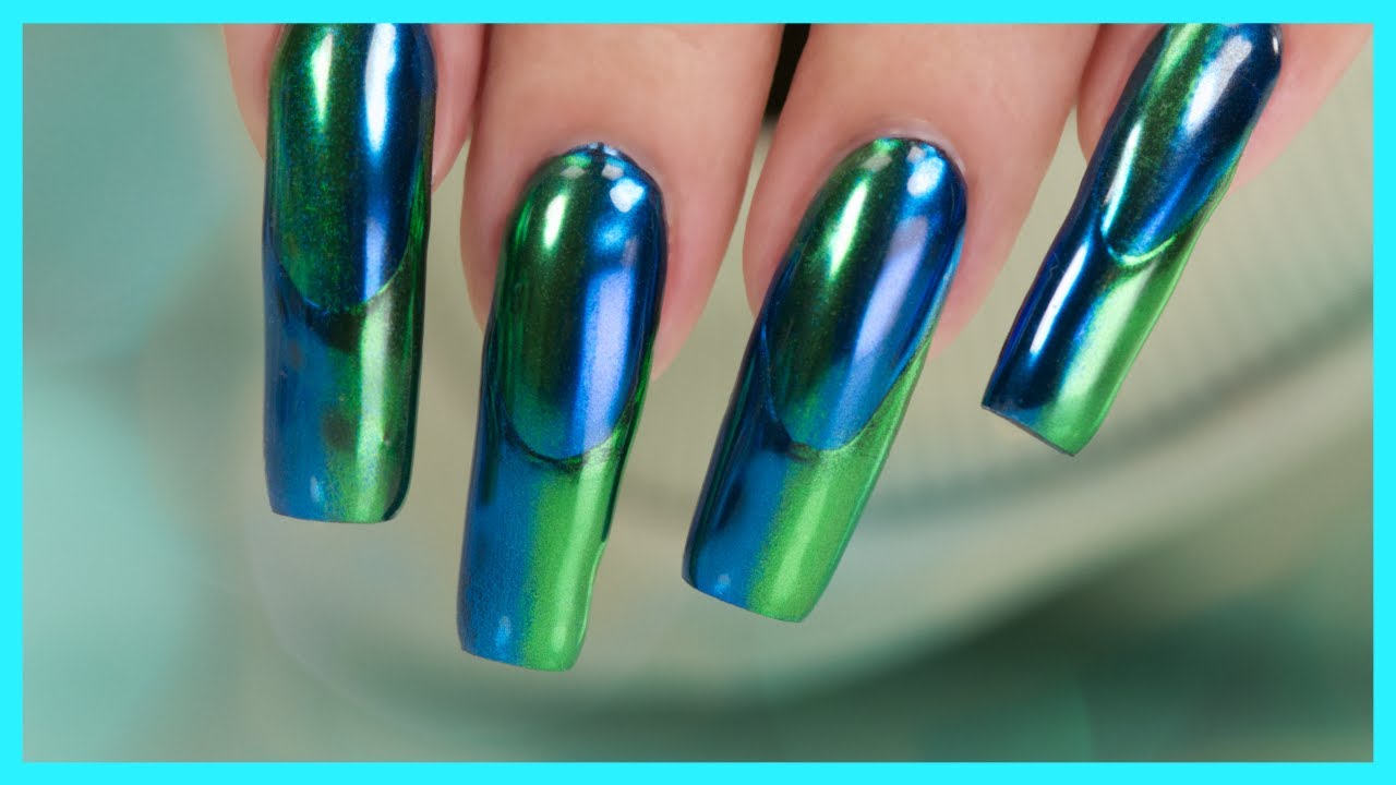 Optical Illusion Trendy Nails With Chrome?