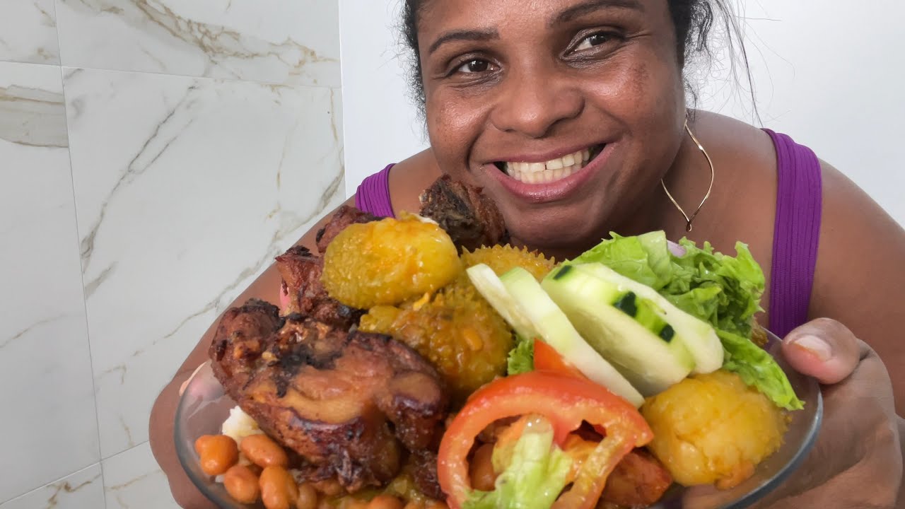 TÔ GRÁVIDA COM 42 ANOS🥹ALMOÇO DE HOJE FRANGO FRITO FEIJÃO COM MAXIXI ARROZ SALADA PIMENTA 🌶️