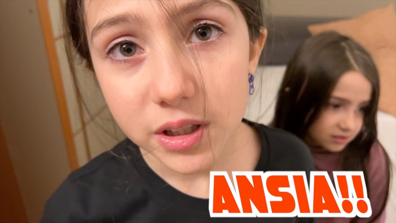 VANESSA E ANASTASIA SONO IN ANSIA PER L'ARRIVO DELLE CUGINE INGLESI 