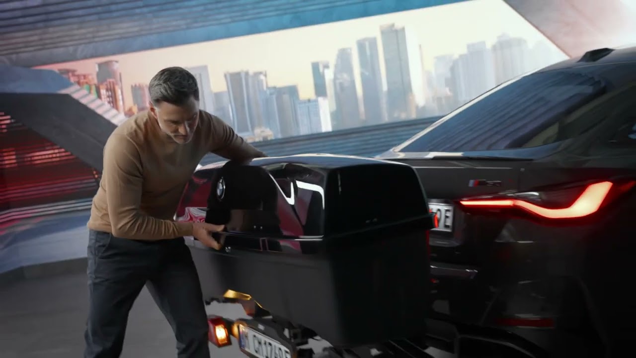 Expand Your BMW&rsquo;s Storage - Easy Transport Box Installation Guide