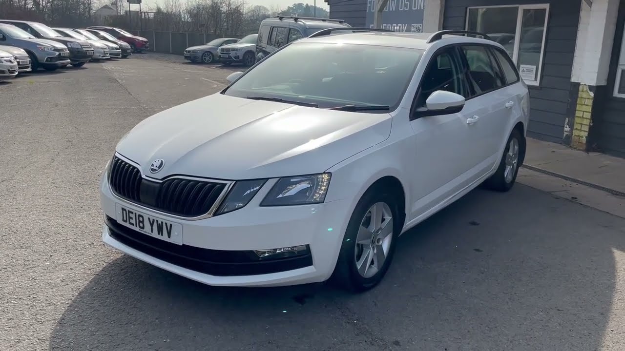 Skoda Octavia at              www.PineLodgeCars.com                         DE18YWV