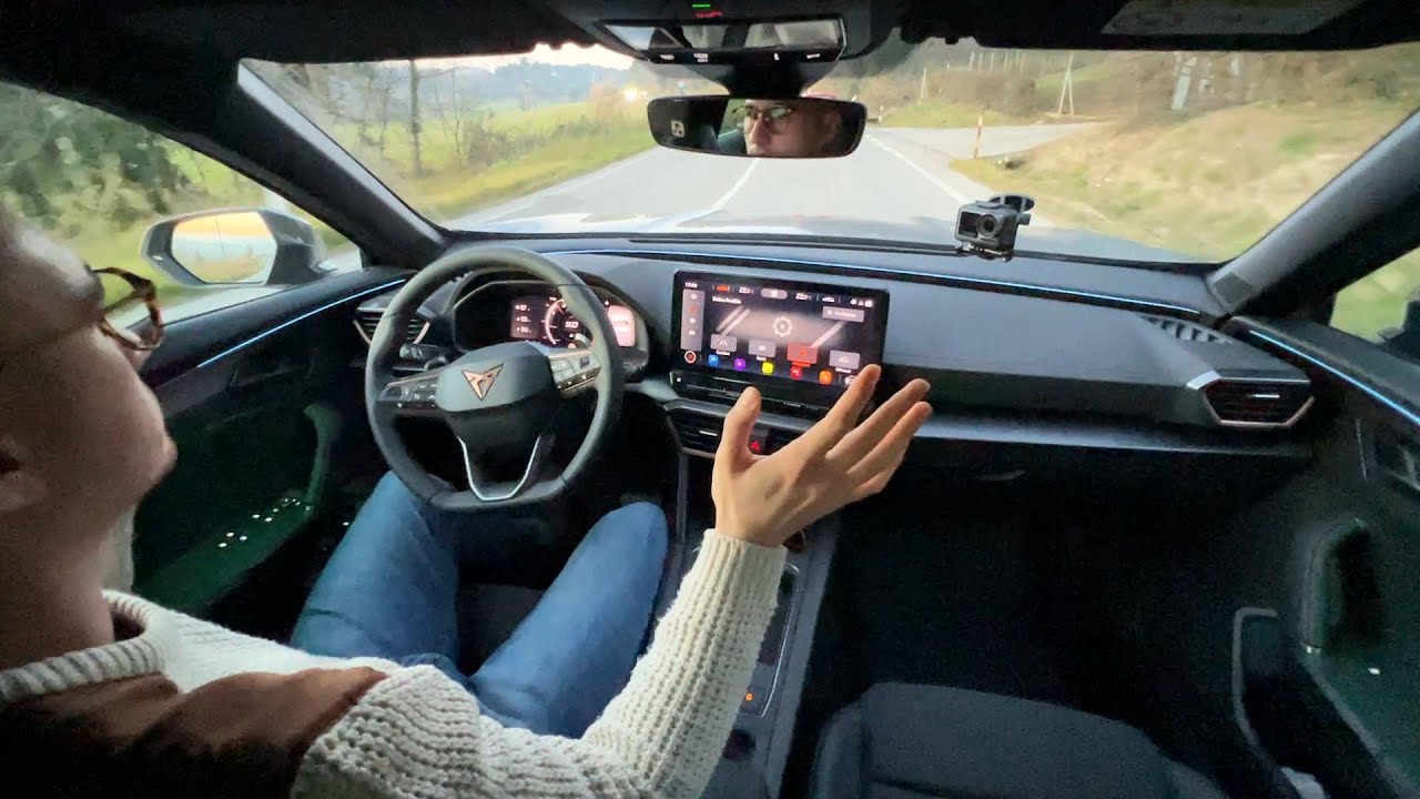 Guida da sola Assistenti alla guida Cupra Formentor