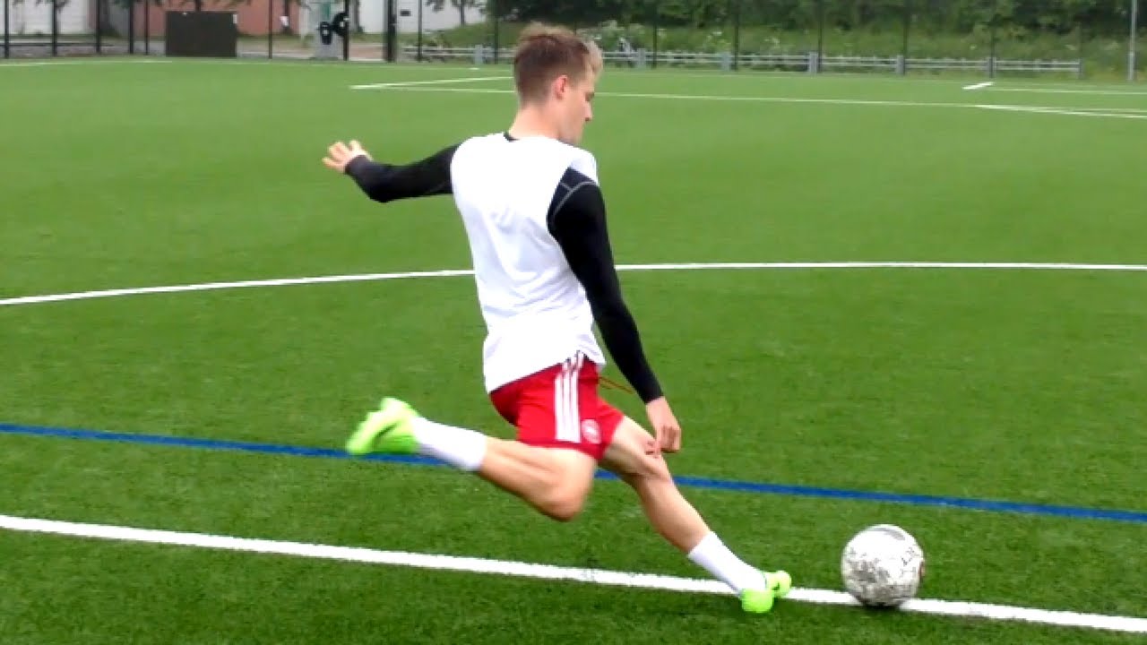 SUPERLIGA vs FUTSAL - CHALLENGES + SPRINT TEST!