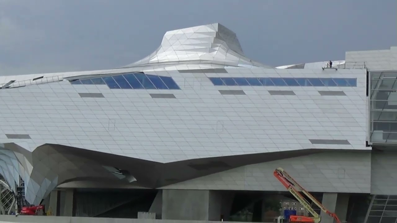 LYON (RHÔNE) - LE QUARTIER DES CONFLUENCES