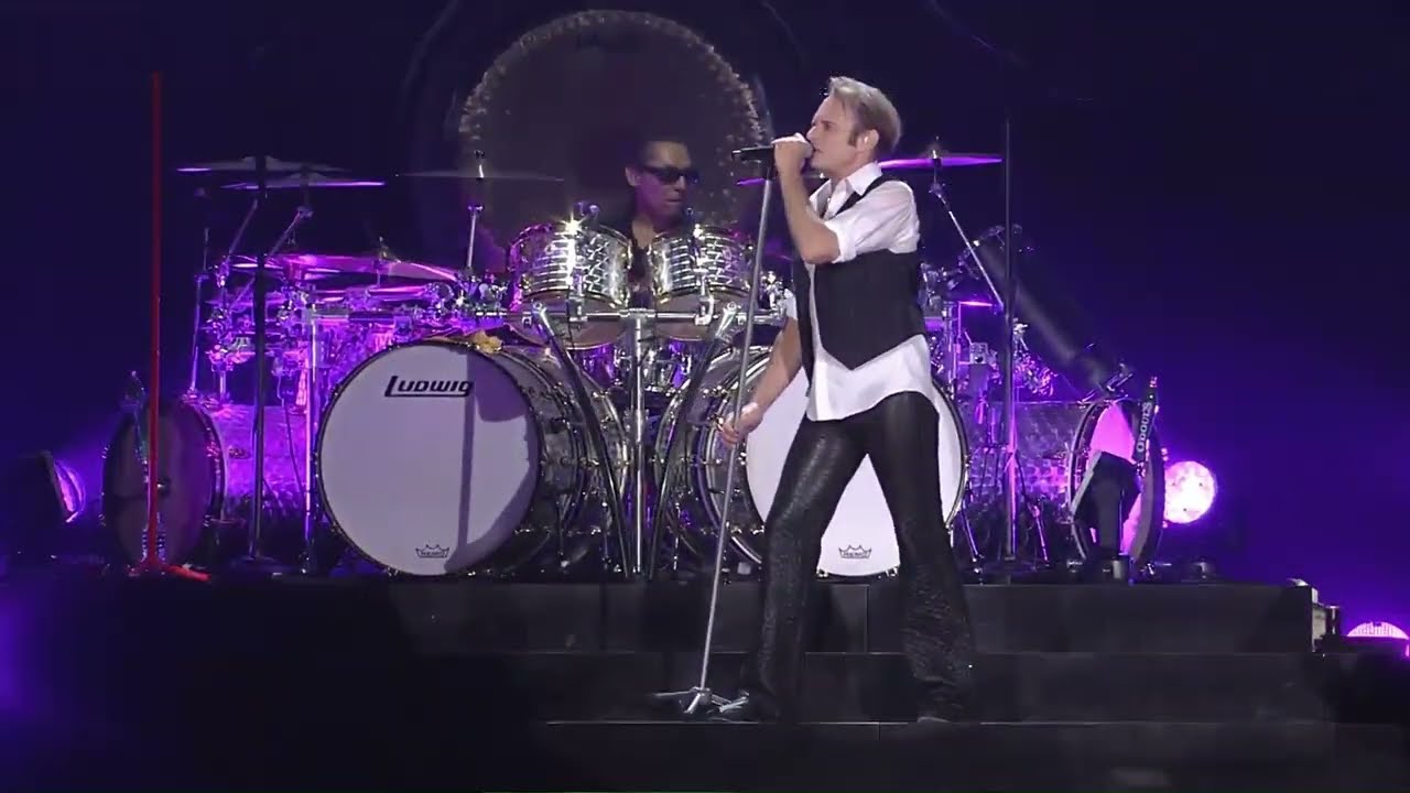 Van Halen - China Town (Live at the Tokyo Dome 2013) [PROSHOT]