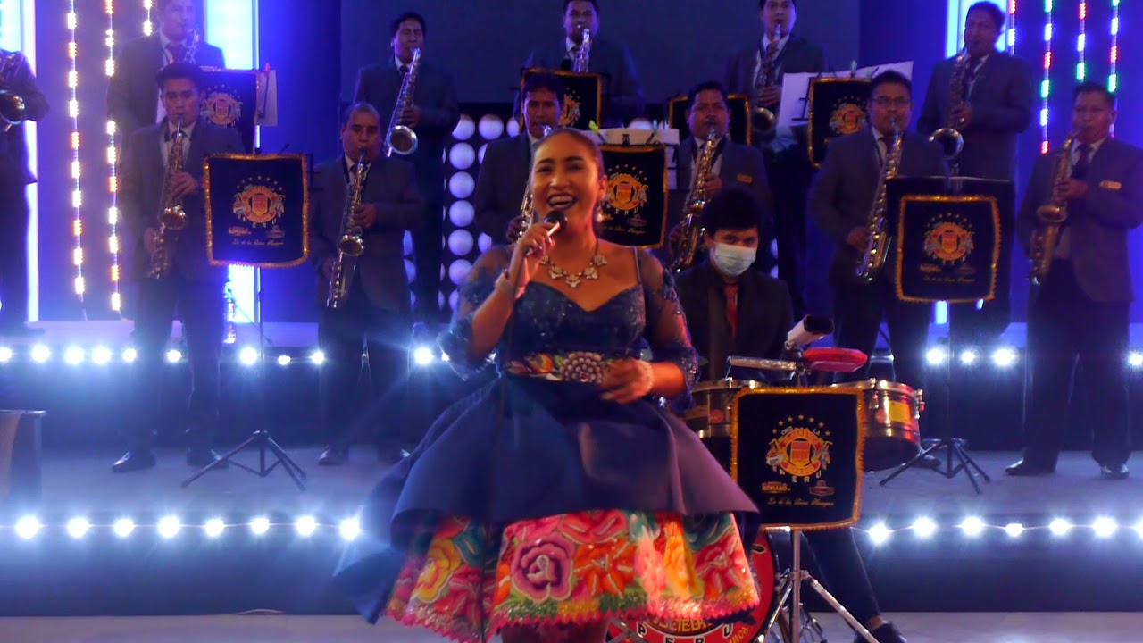 Feliz Cumpleaños Miguel B. Astovilca Huamani -  Ruth del Perú video - 09