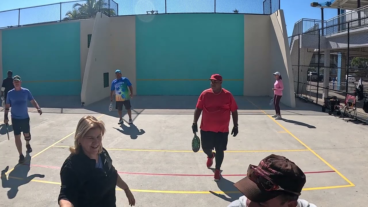 Franky C & Maira R vs Fernando P & Frank M