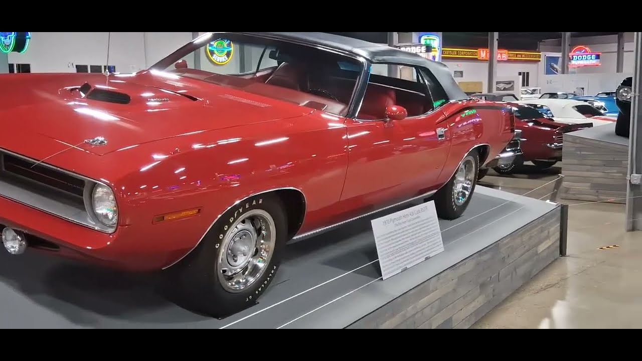 Row Of Hemi Cuda's #mopar #corner 