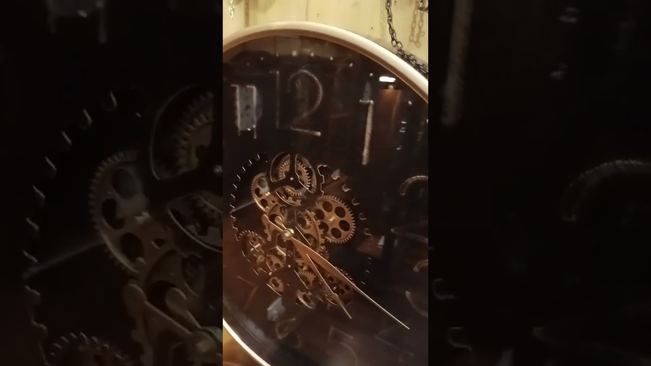 Clock shop