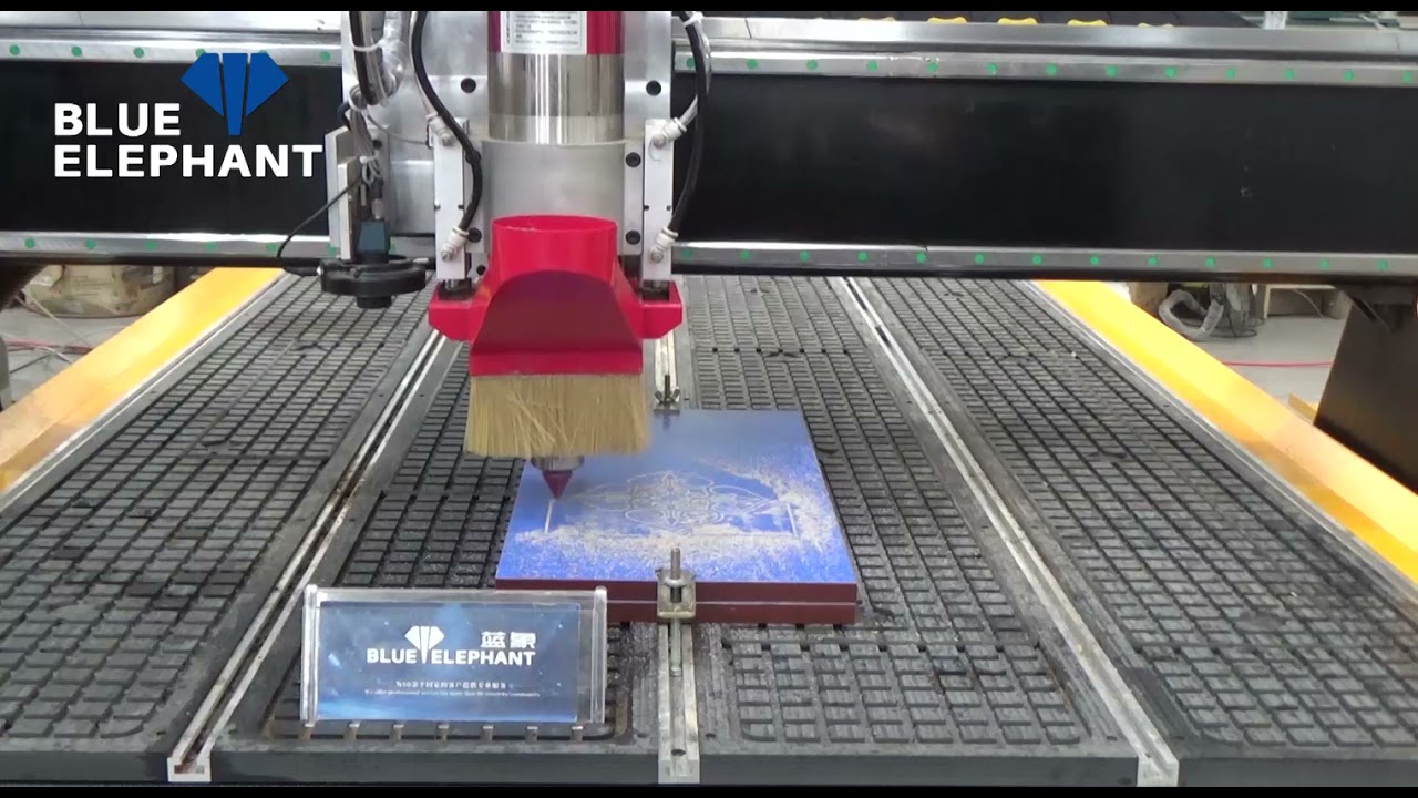 ELECNC 1325 ATC CNC with CCD camera working video