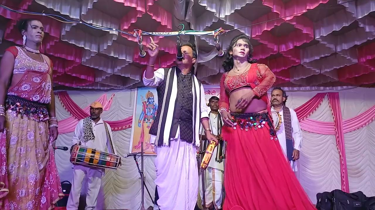 शाहिर निलकंठ दूधपचारे विरुध्द प्रज्ञाताई मेश्राम9764648791