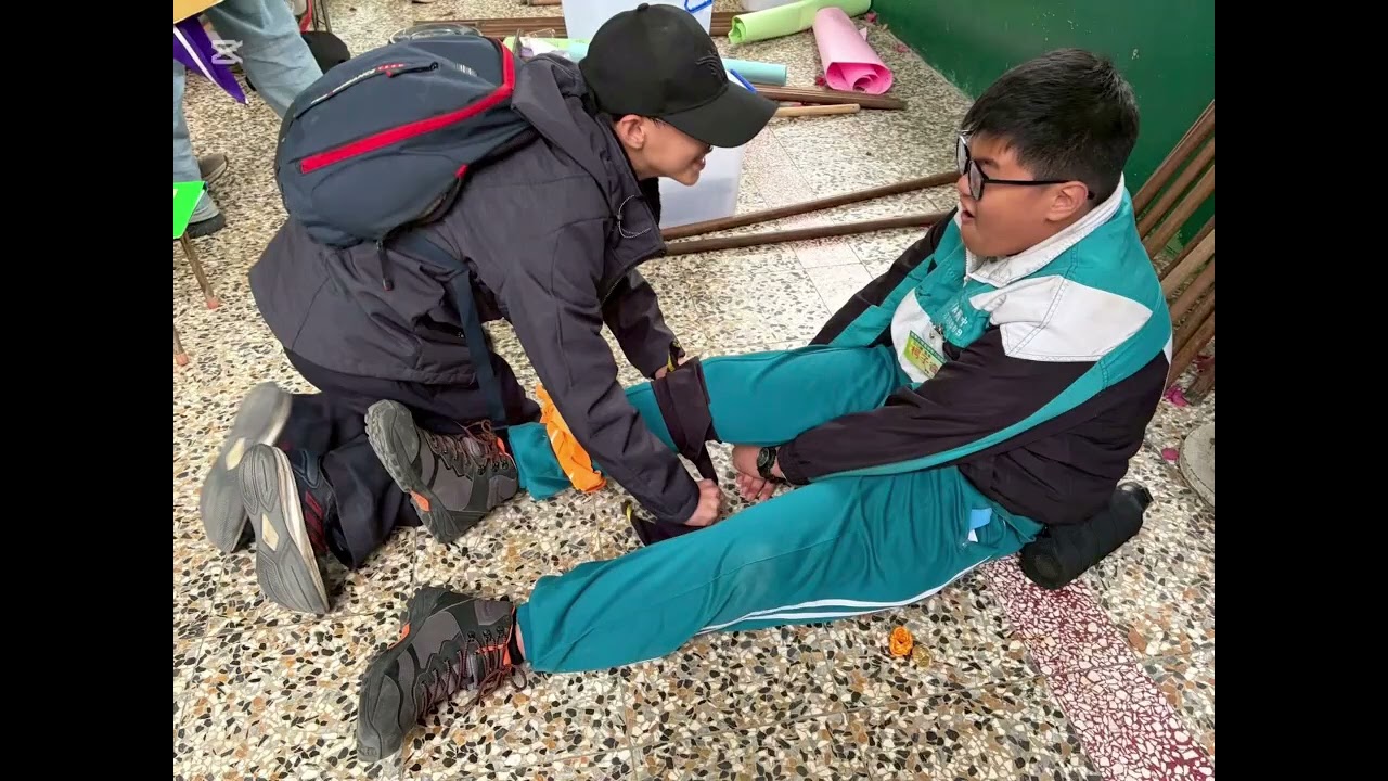 童軍小隊長領導力訓練營   在這裡我要謝謝各位參加，本次活動的夥伴這次是因為有你們才會讓我有這種那麼好的體驗，以後還請大家多多指教￼￼￼