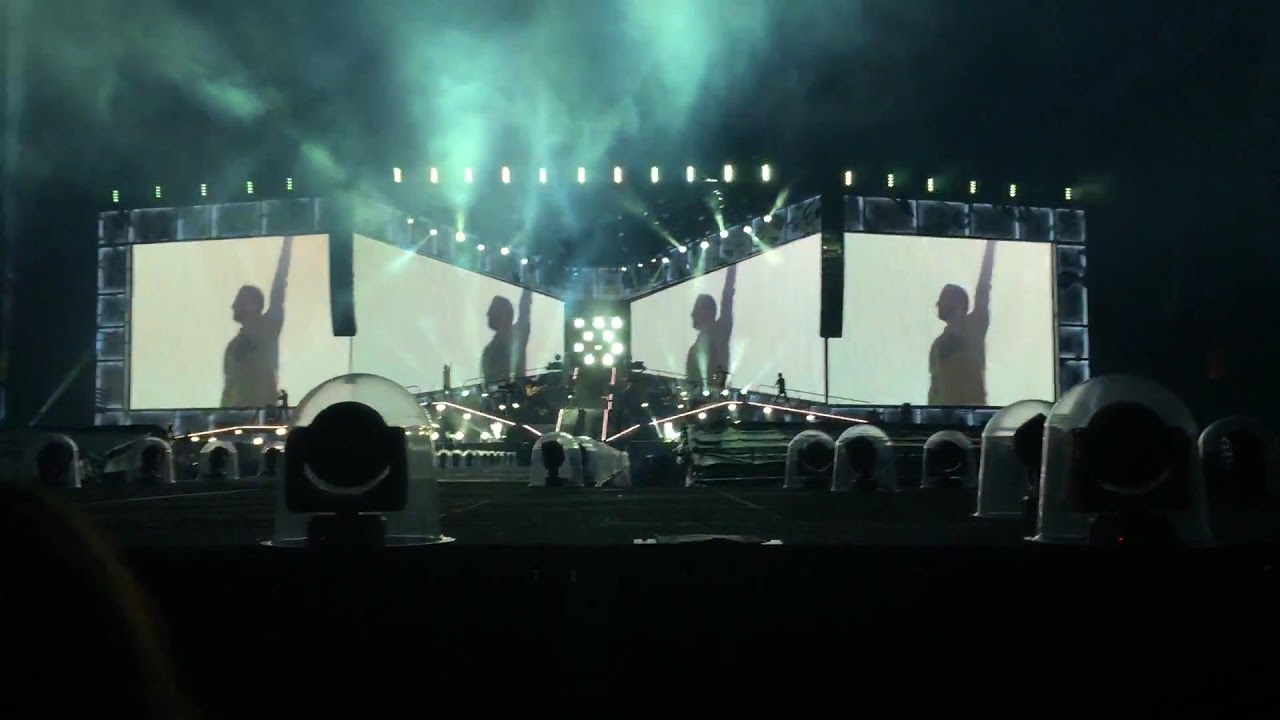 One Direction: Intro Video/Clouds - OTRAT Sydney, Australia February 7, 2015