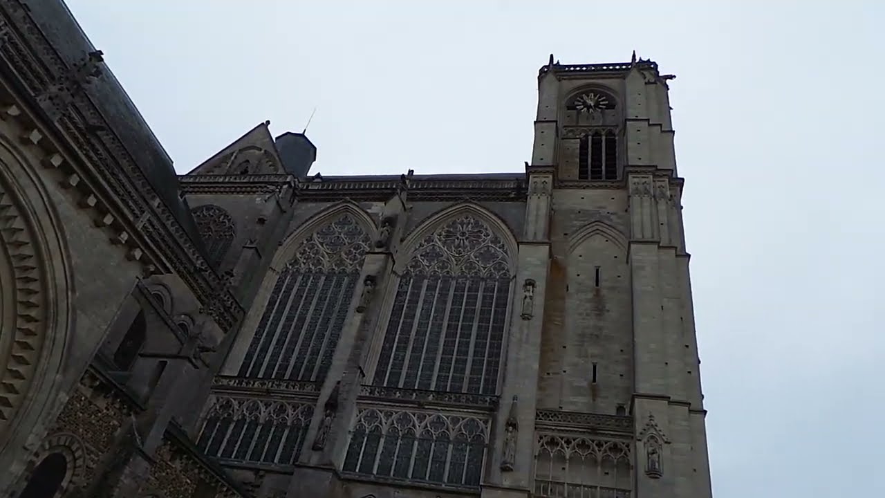 🔔Sonnerie intégrale de l'ascension à la cathédrale du Mans 29 mai 2025