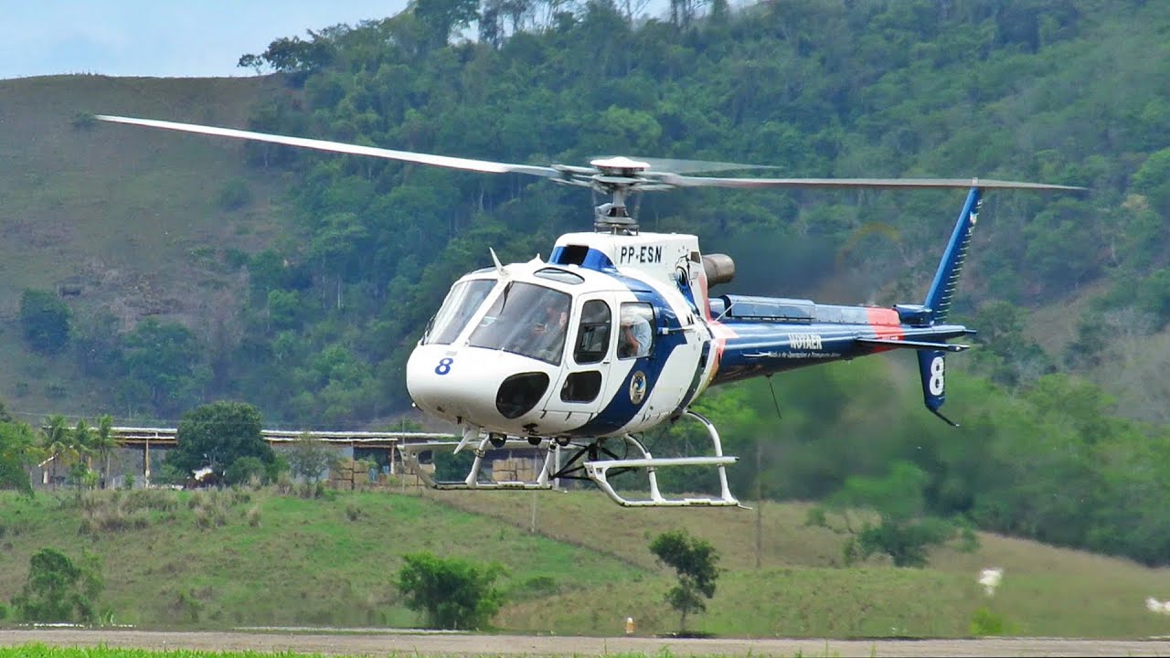 Helicoptero AS-350 B3 Esquilo Notaer Decolando