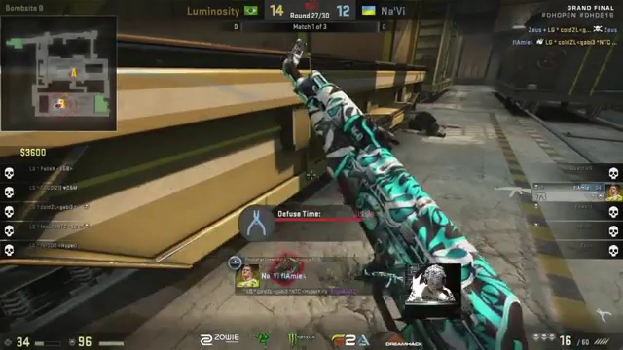 Na`Vi Zeus killed himself :D @Dreamhack 2016 Leipzig