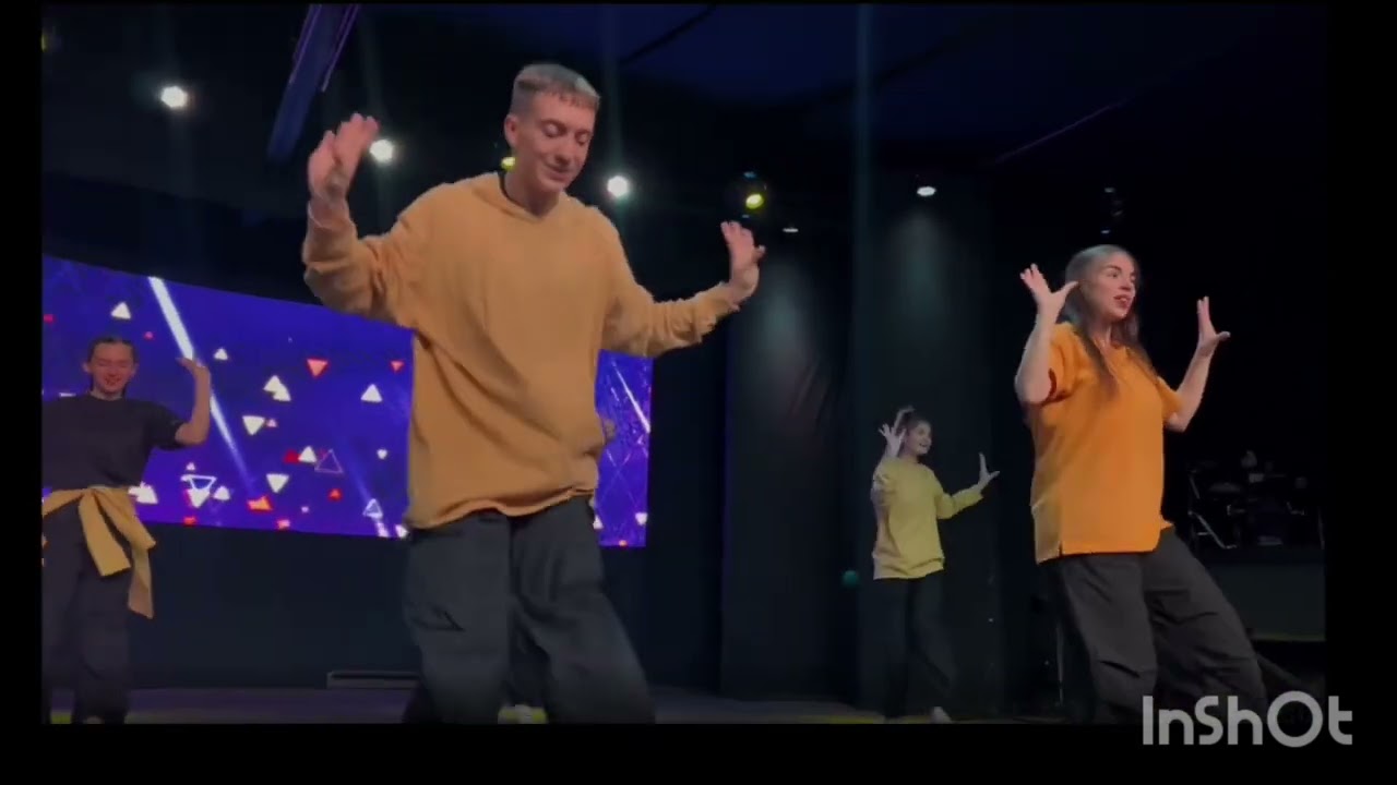 Coreografia Adore Videira - Praise - Elevation Worship Tradução: