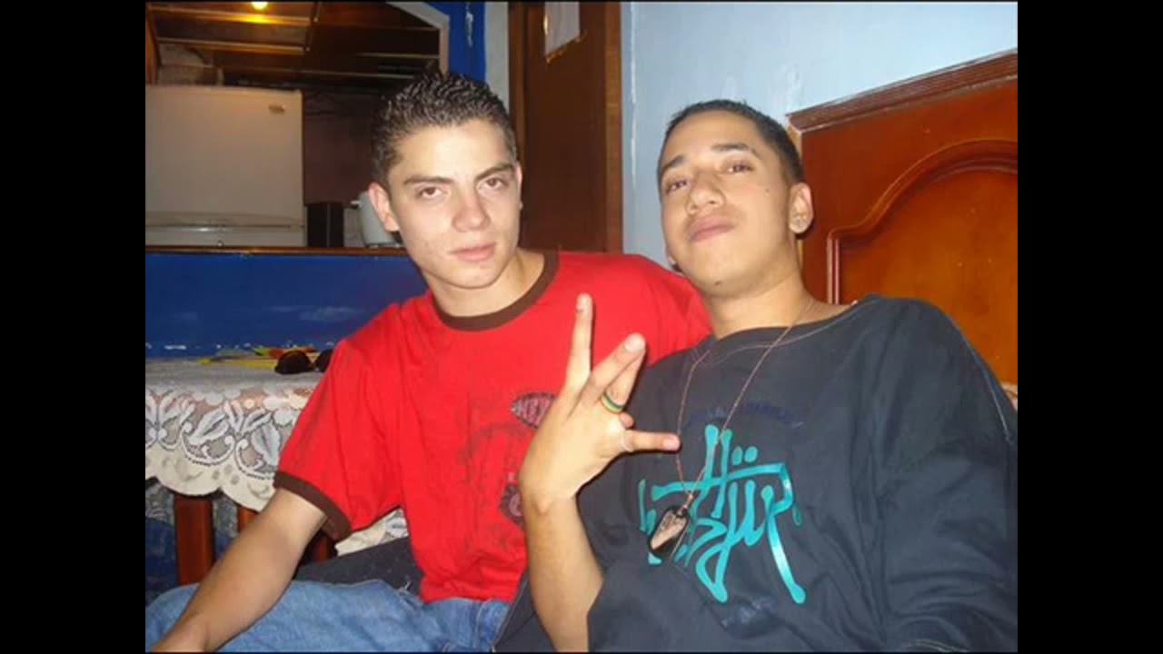 Otro escrito Mc Chelo ft Juan T ( Radio mc en el coro )