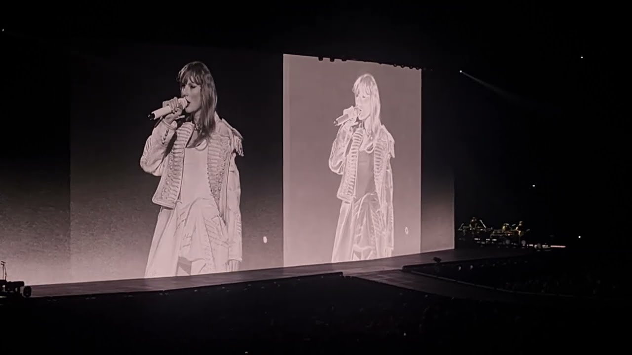 Taylor Swift - TTPD Era (Live Eras Tour Paris) (Night 1)