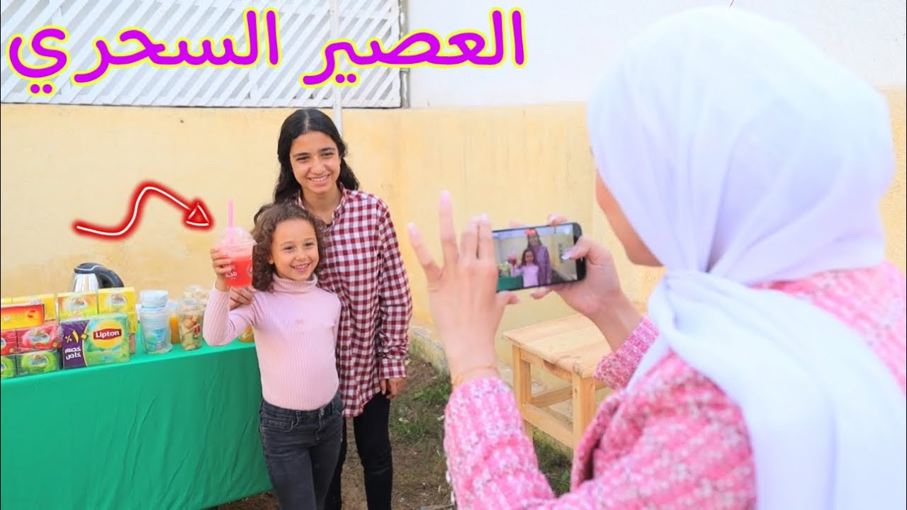 بنت صغيرة تغني في القهوة - شوف حصل اية !!