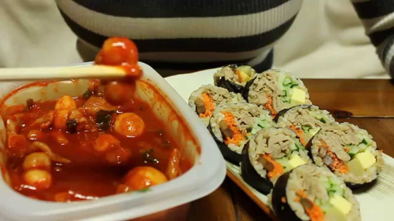 ASMR Eating / 갈비김밥 & 떡볶이 먹기 / Gimbob & tteokbokki (Korean food)