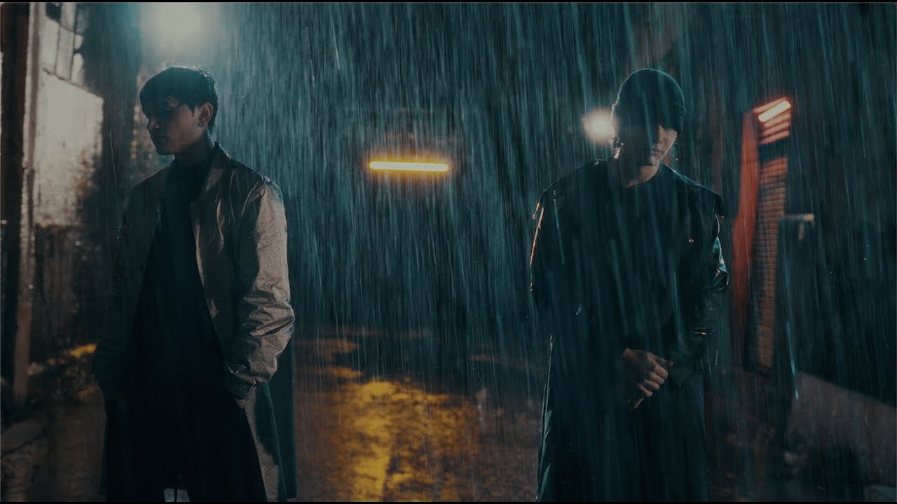 3AM - Vuela (Video Oficial) | Rain City