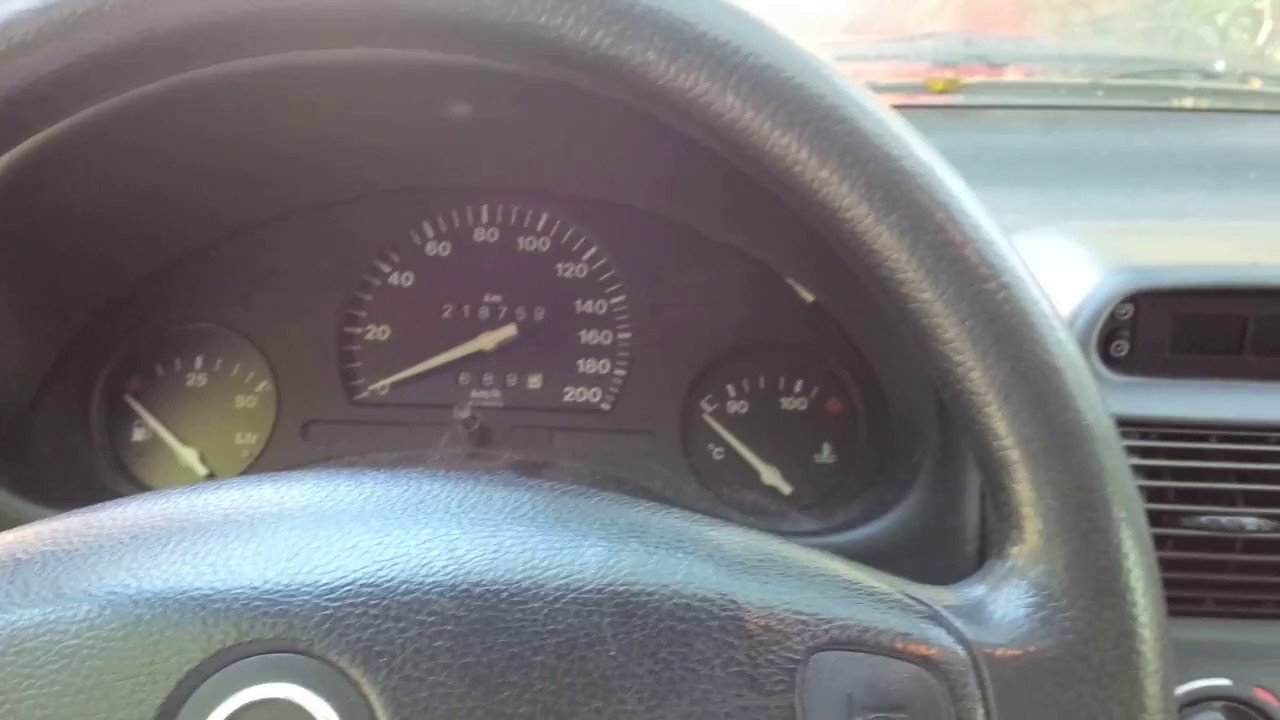 Opel Corsa B / Combo Blinker Relais Wechsel Anleitung Tutorial DIY