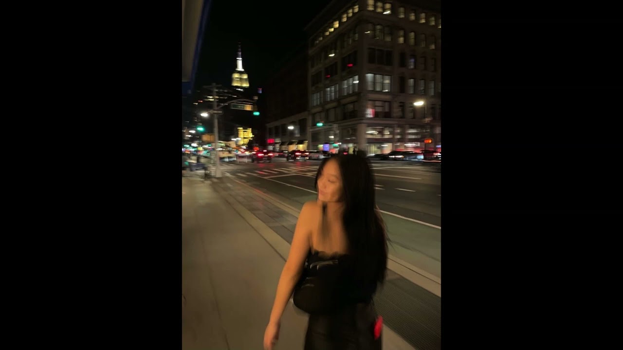 Jessica Baio - he loves me, he loves me not (Official) (SPEED UP)