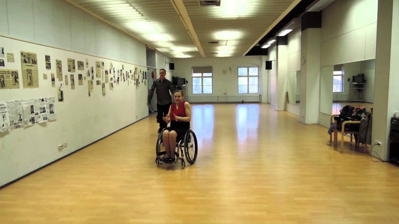 Py&ouml;r&auml;tuolitanssi