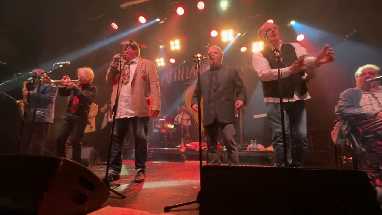 Lapinlahden Linnut 40V | Tero ja Minä | Tavastia 25.10.2023