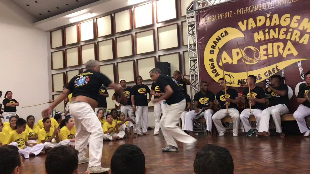 ASCAB CAPOEIRA USA 🇺🇸 Mestre Doutor, Mestre Carneirinho, M. Angoleiro e o M. Corisco. #usacapoeira