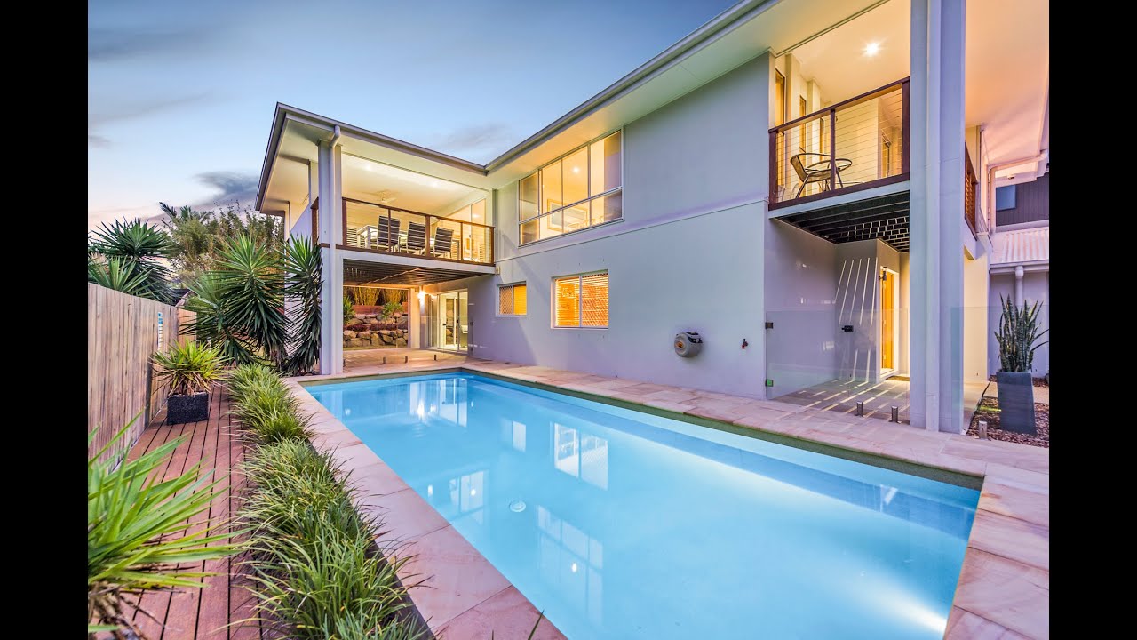 8 Blackcomb Rise Ormeau Hills - LJ Hooker Ormeau