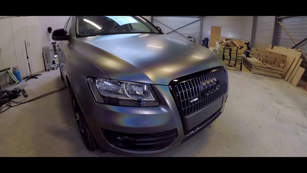 Audi Q5 wrapped in 3M satin psychedelic