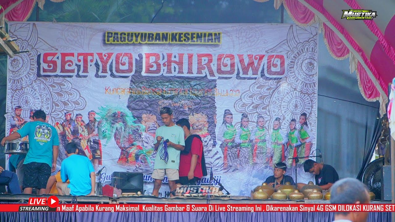 LIVE STREAMING SENI BARONG SETYO BIROWO :: KHITAN AHMAD ULIN MAULAN PUTRA BPK. RIDWAN - IBU NAFI'AH