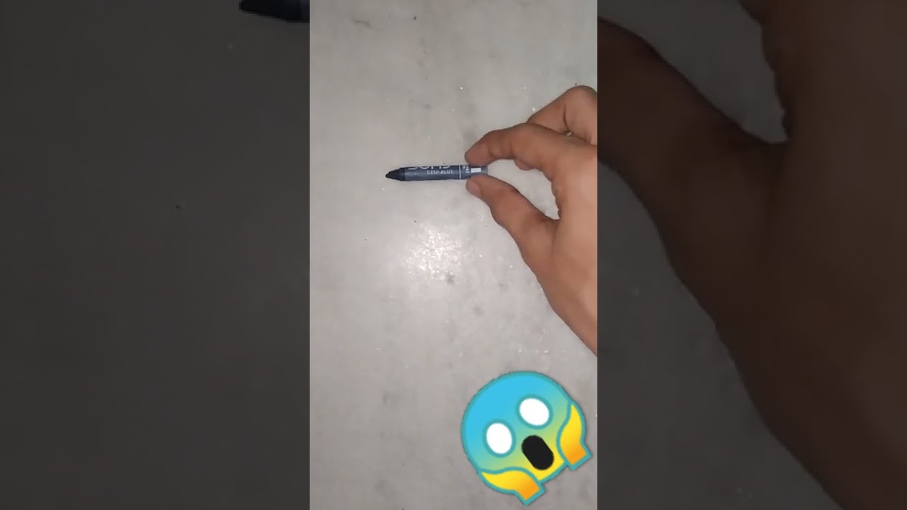 How to pick-up a deep blue wax crayon😱 #shorts #shortvideo