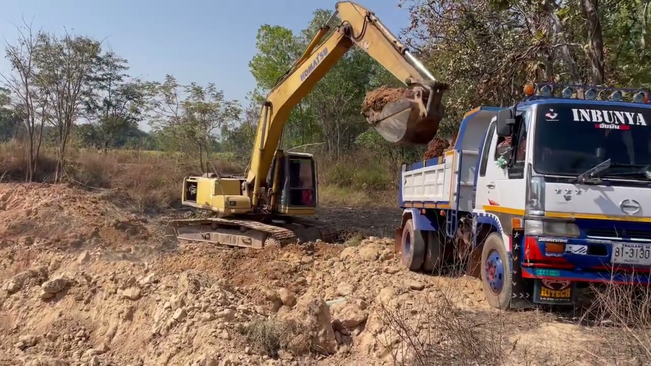 KOMATSU PC200-6 
