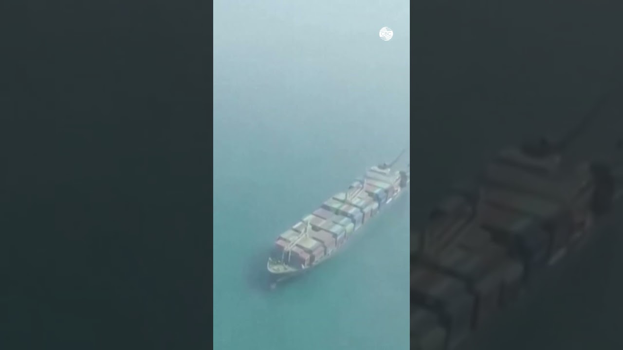 Иран закрыл часть Ормуз