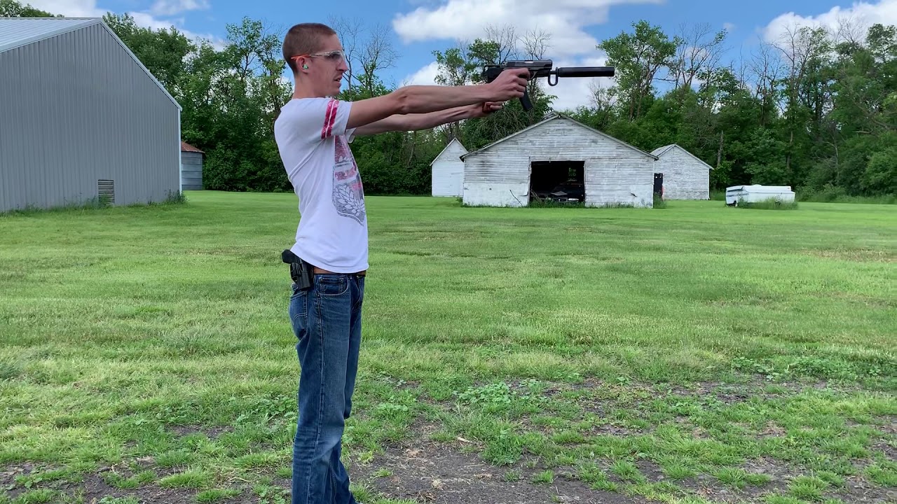 Suppressed Vz.61 Skorpion